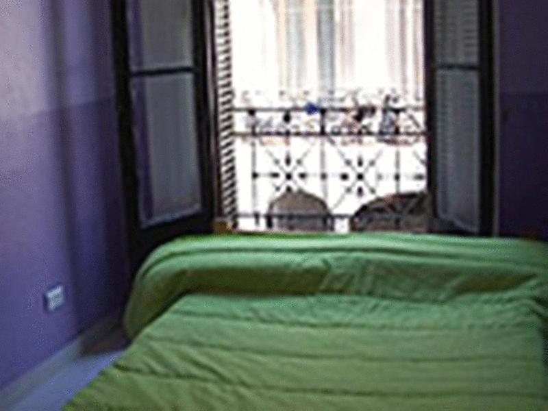 Hostel Downtownmate Буэнос-Айрес Экстерьер фото